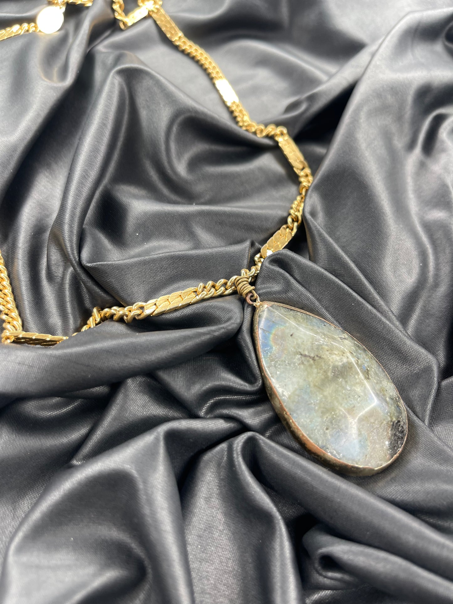 Labradorite Crystal Soul Chain Necklace - Vintage Silver Plated Chain- Akashic Records Collection