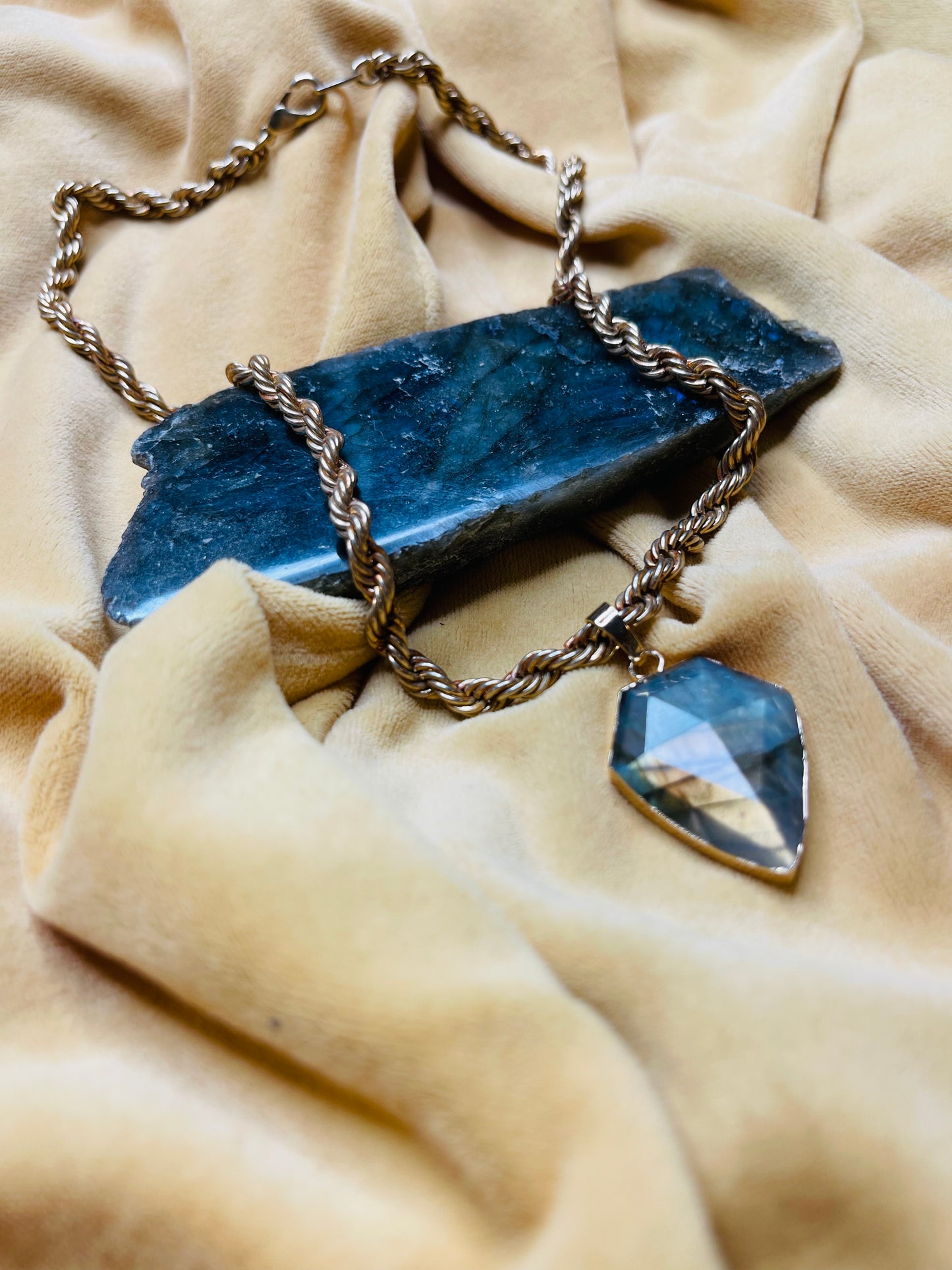 Cosmic Communication Soul Chain Labradorite Crystal