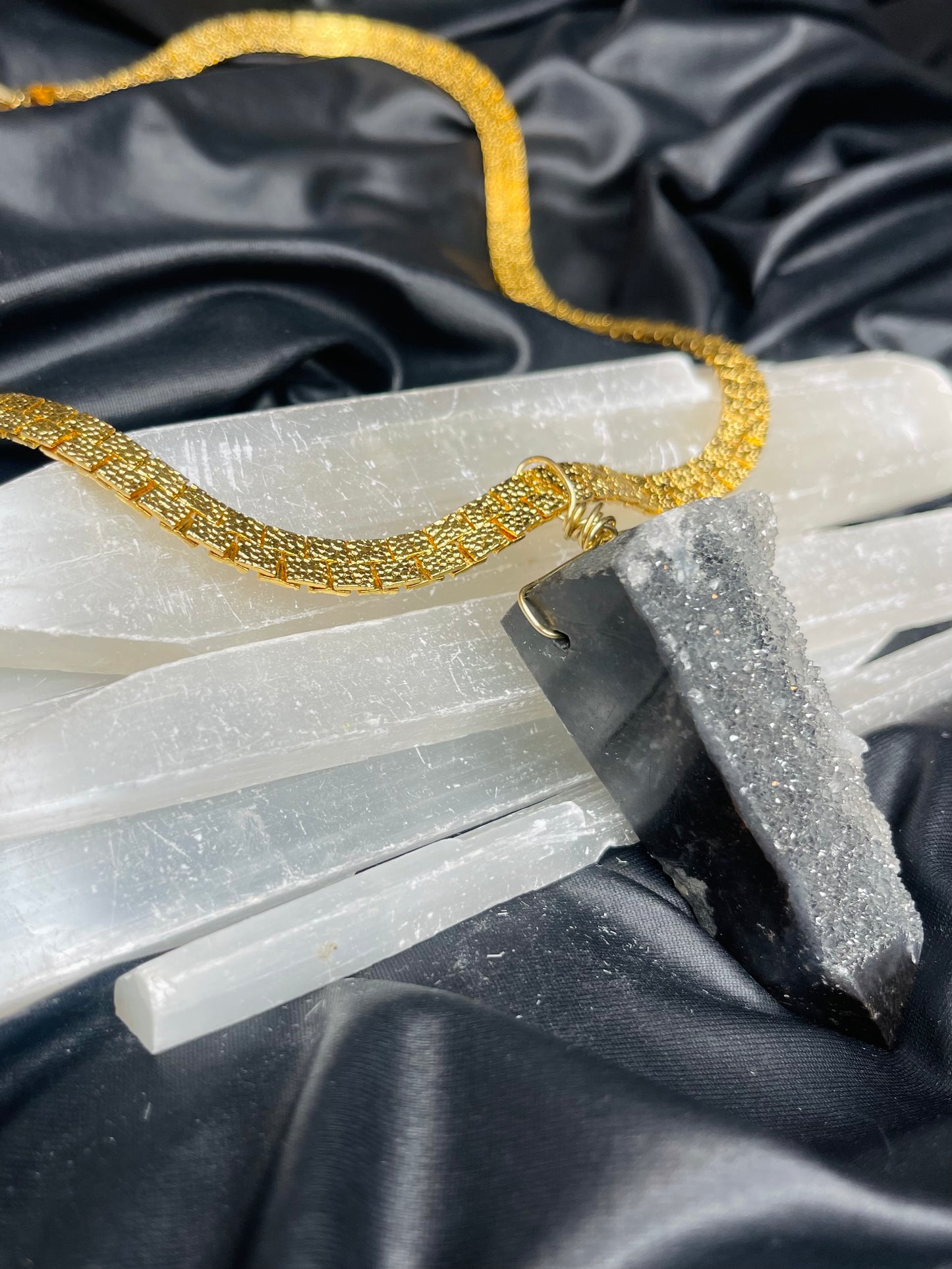 Root Chakra Sphalerite Soul Chains Necklace w Vintage Herringbone Chain