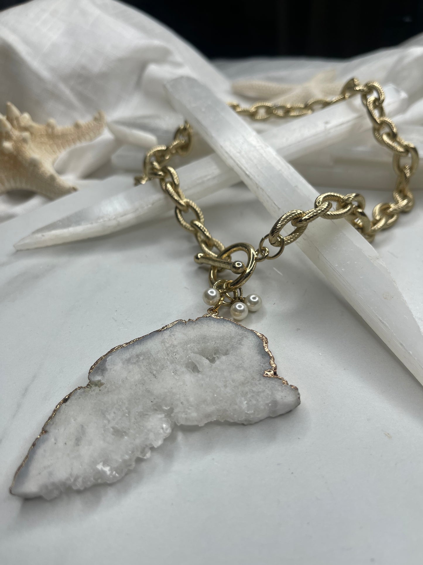 Faux Realz Vegan Pearls Soul Chains Necklace