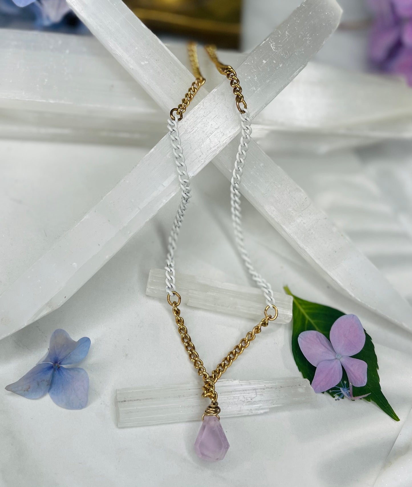 3rd Eye Dainty Baby Gold Soul Chain w, Faceted Kunzite