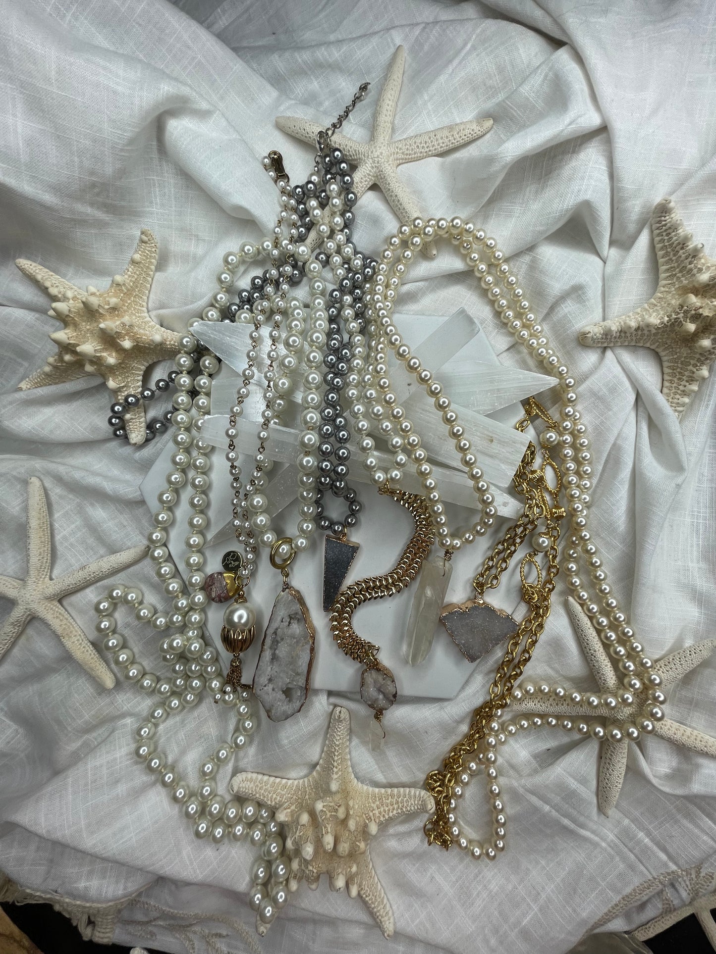 Faux Realz Vegan Pearls Soul Chains Necklace