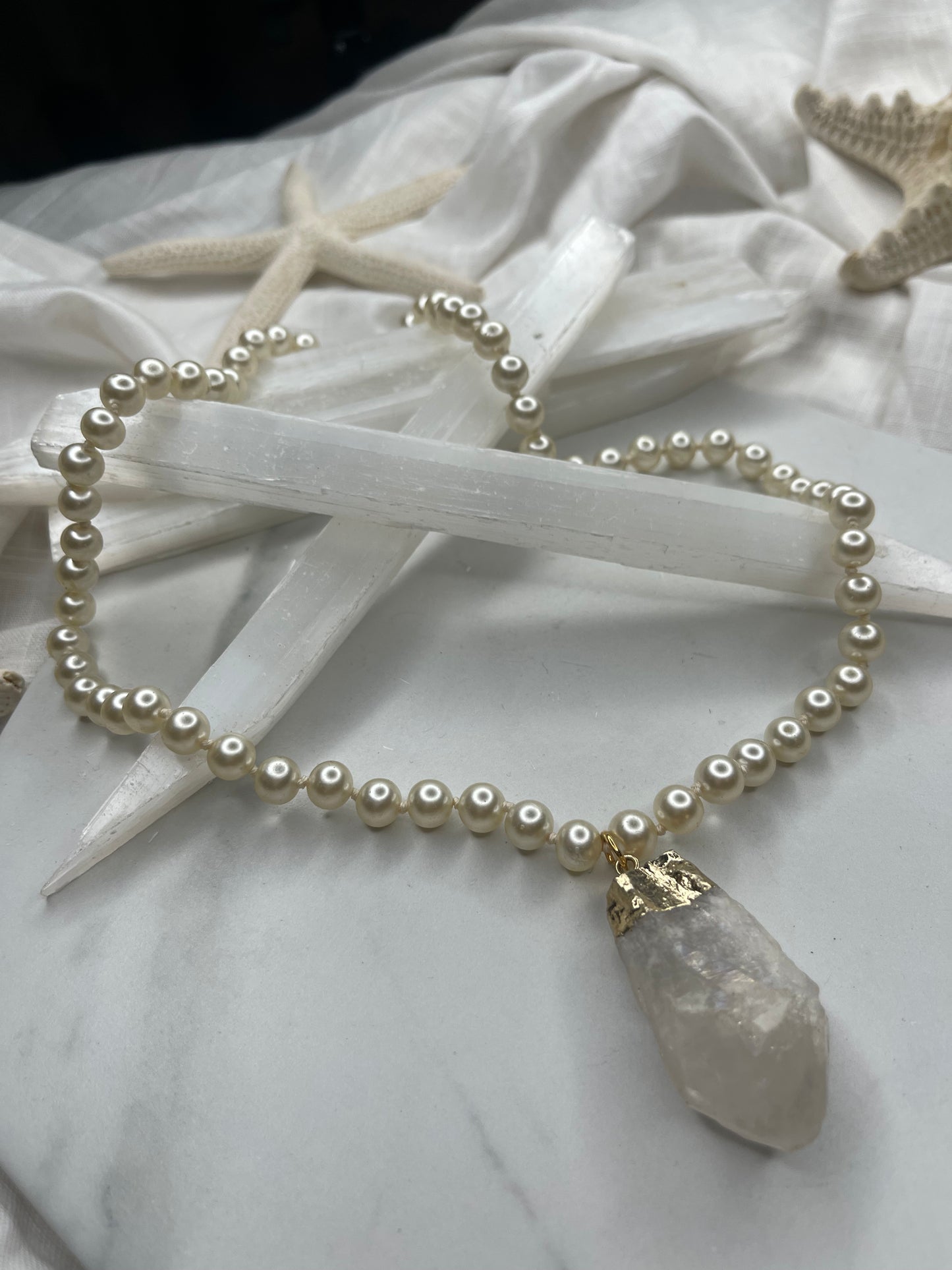 Faux Realz Vegan Pearls Soul Chains Necklace