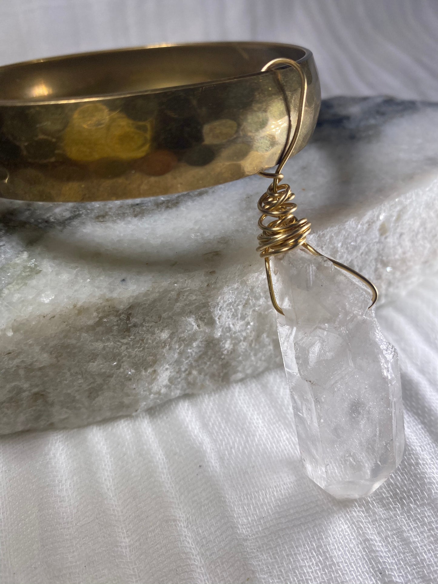 Crown Chakra Soul Chain Bangle w Clear Quartz Crystal Dangle Bracelet