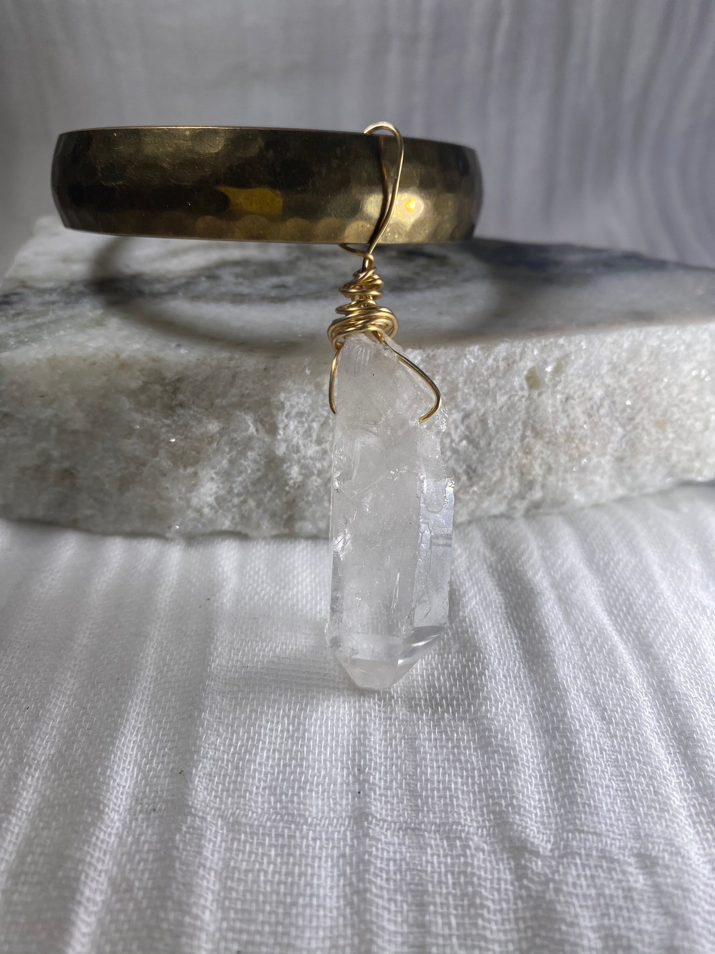 Crown Chakra Soul Chain Bangle w Clear Quartz Crystal Dangle Bracelet