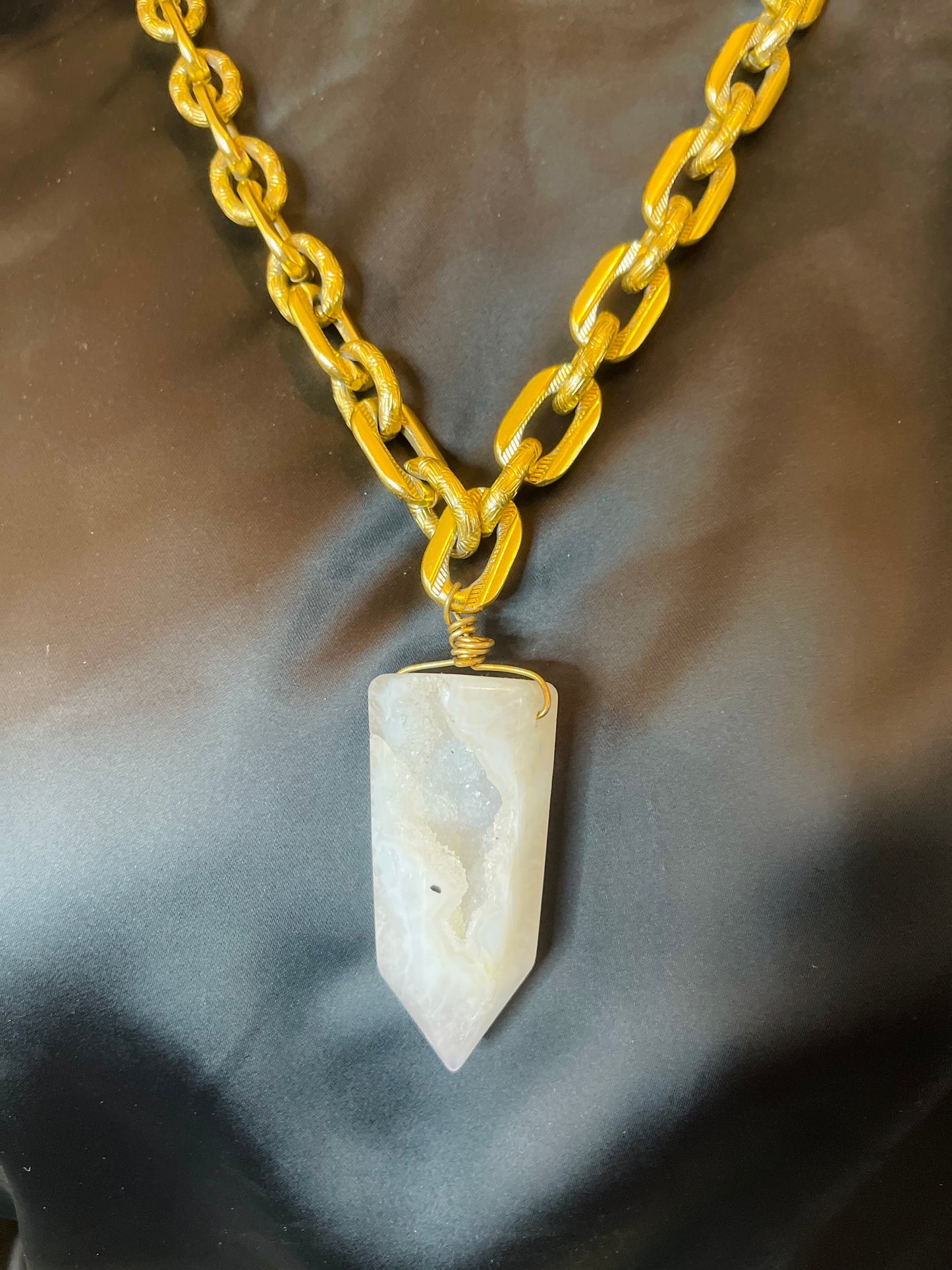 White Agate with Druzy Crystal Soul  Chain