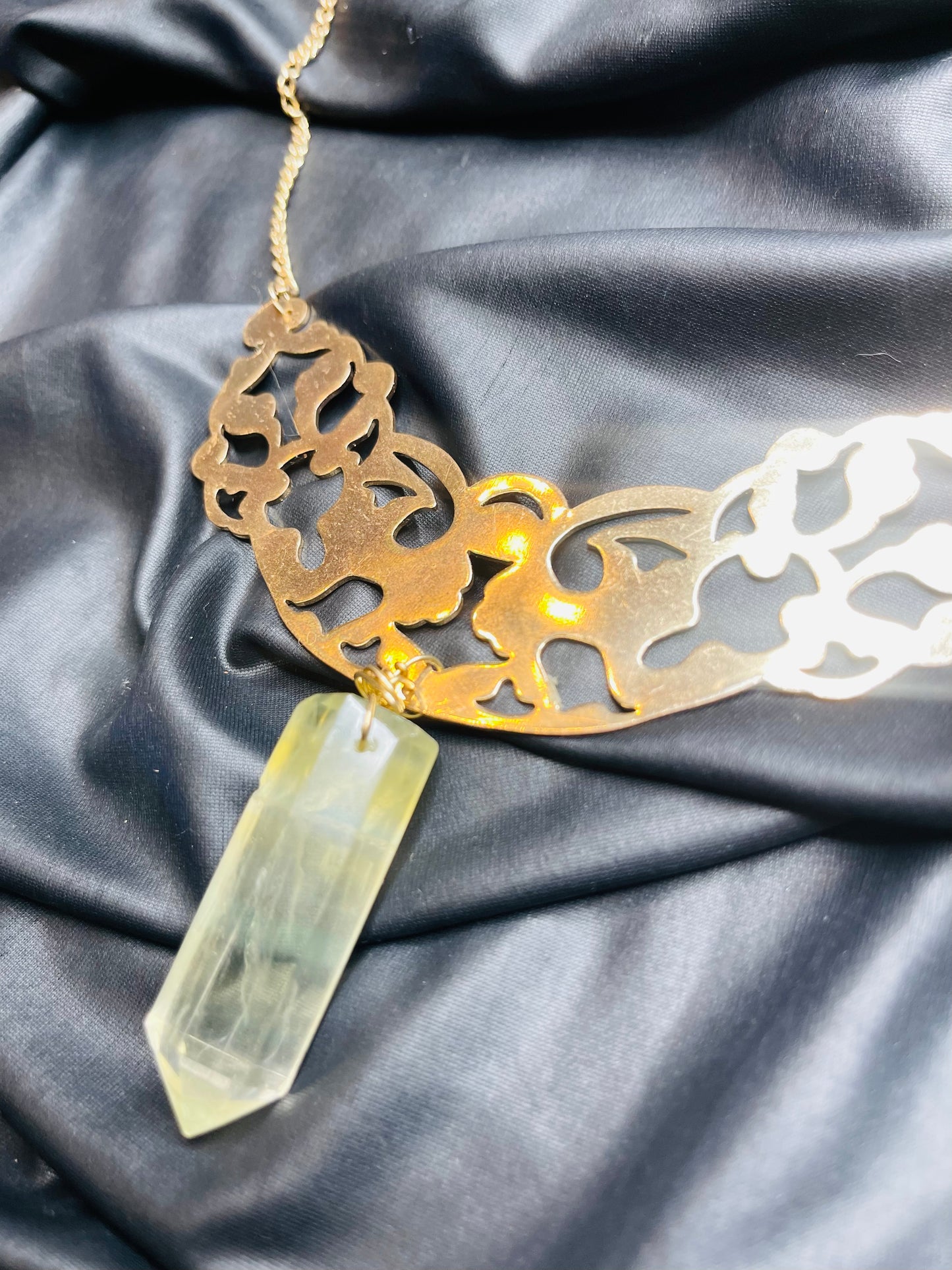 Abundance Manifestations Yellow Fluorite Crystal Soul Chain Necklace - Etched Moons Vintage Gold Chain- Akashic Records Collection