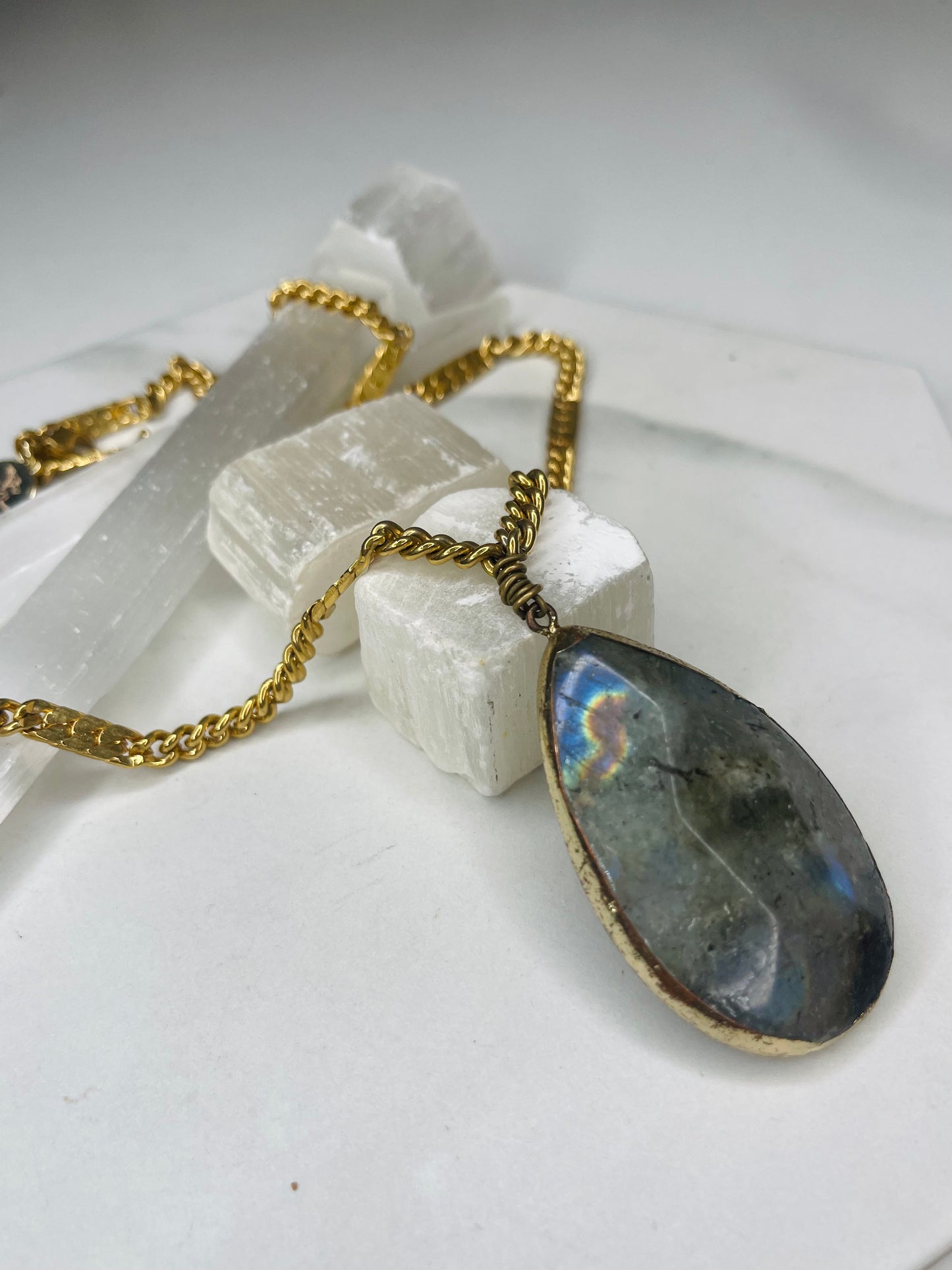 Labradorite Crystal Soul Chain Necklace - Vintage Silver Plated Chain- Akashic Records Collection